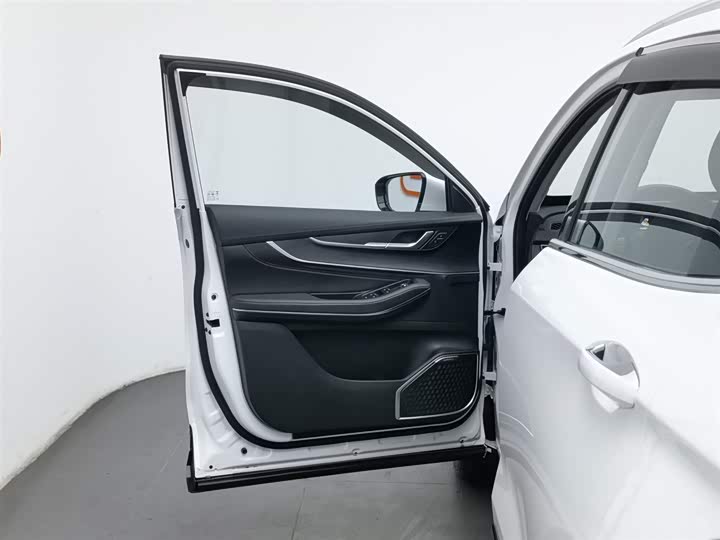 Exeed LX 2022 2022款 乘风破浪版 1.5T CVT好事花生版