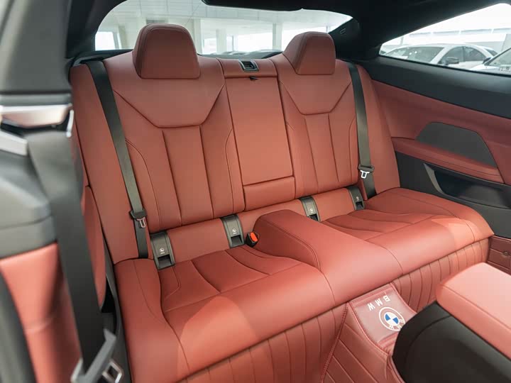 BMW 4 Series 2024 2024款 430i M运动曜夜套装