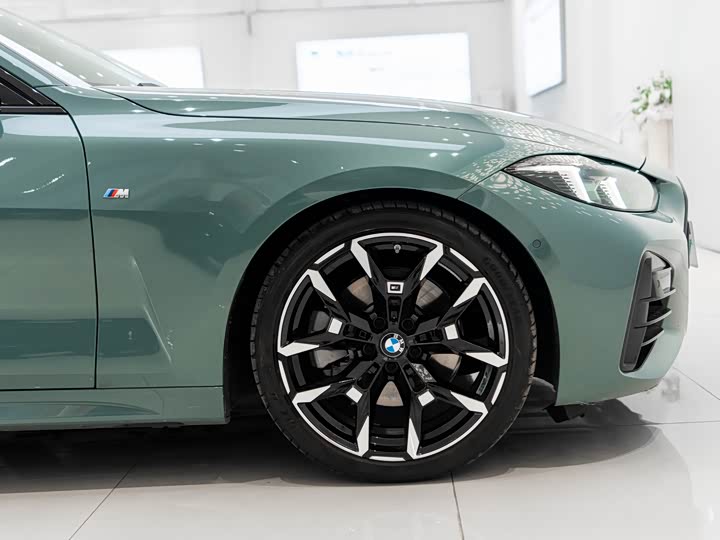 BMW 4 Series 2024 2024款 430i M运动曜夜套装