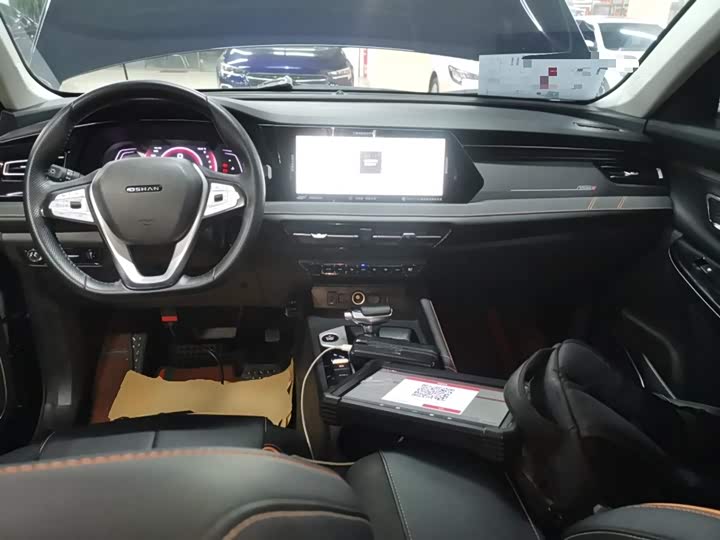 Changan Oshan X7 Plus 2022 2022款 1.5T 蓝鲸版自动尊贵型