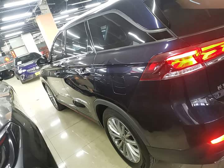 Changan Oshan X7 Plus 2022 2022款 1.5T 蓝鲸版自动尊贵型