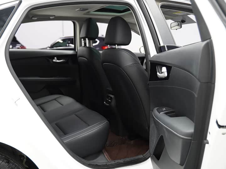 Kia K3 2021 2021款 1.5L CVT时尚版