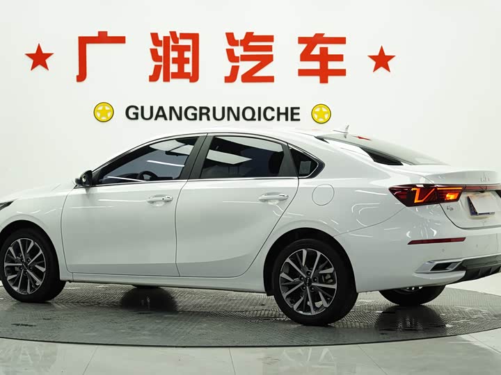 Kia K3 2021 2021款 1.5L CVT时尚版