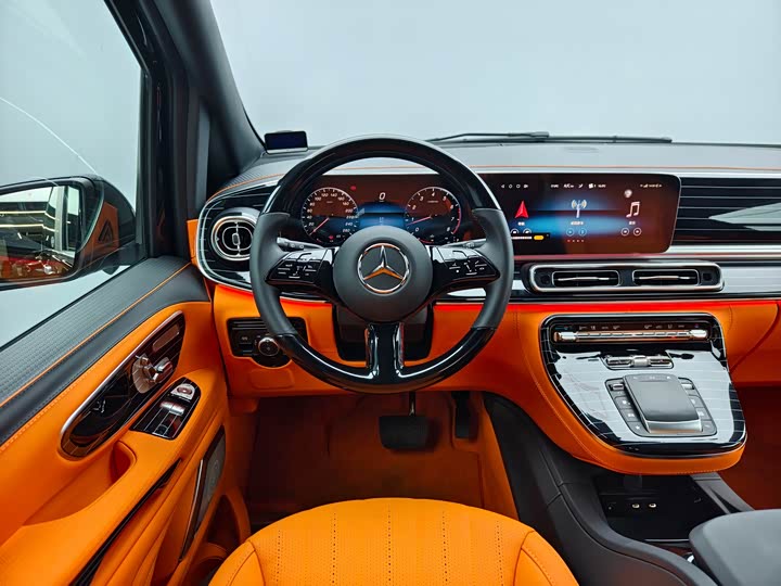 Mercedes-Benz Vito 2024 2024款 2.0T 商务版 7座