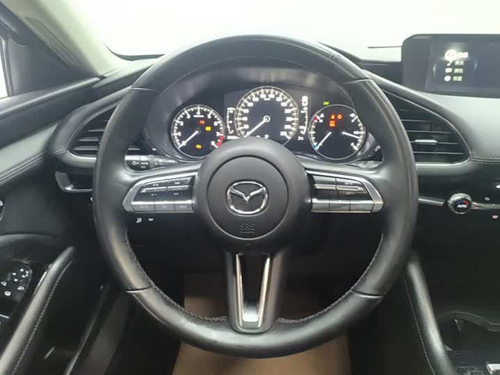 Mazda 3 (Axela) 2023 2023款 2.0L 自动质耀版