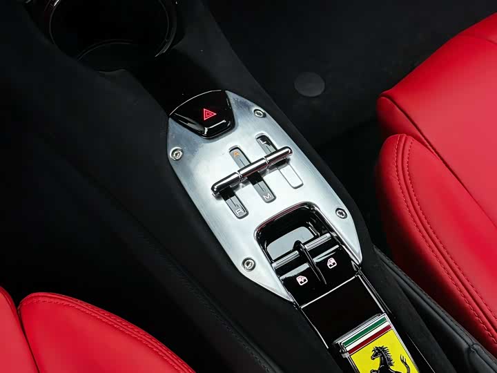 Ferrari SF90 2020 2020款 3.9T V8 Stradale