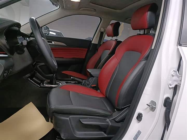 Changan CS35 Plus 2022 2022款 1.6L 手动豪华版