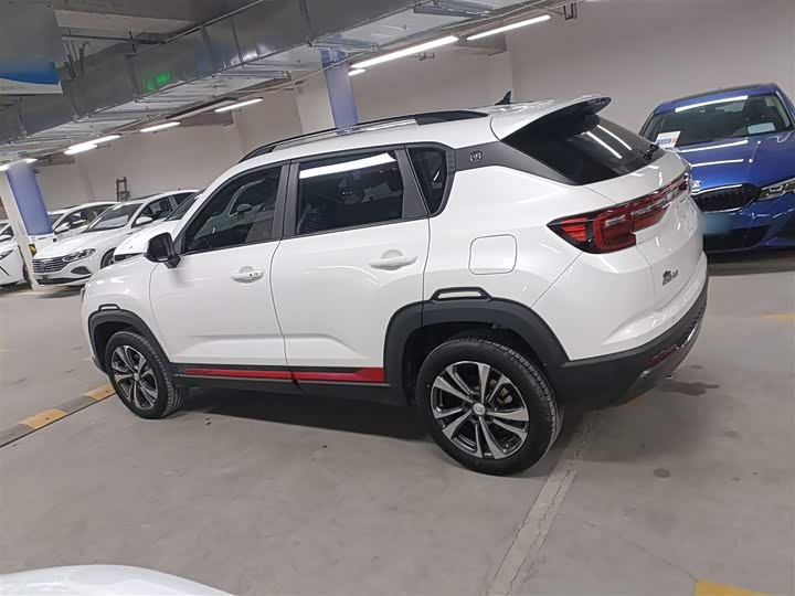 Changan CS35 Plus 2022 2022款 1.6L 手动豪华版