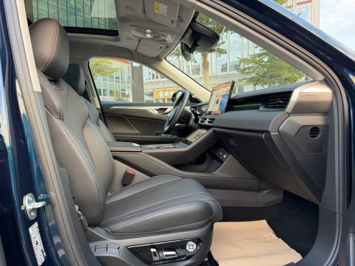 Wey Mocca Hybrid 2024 2024款 Hi4 四驱长续航版