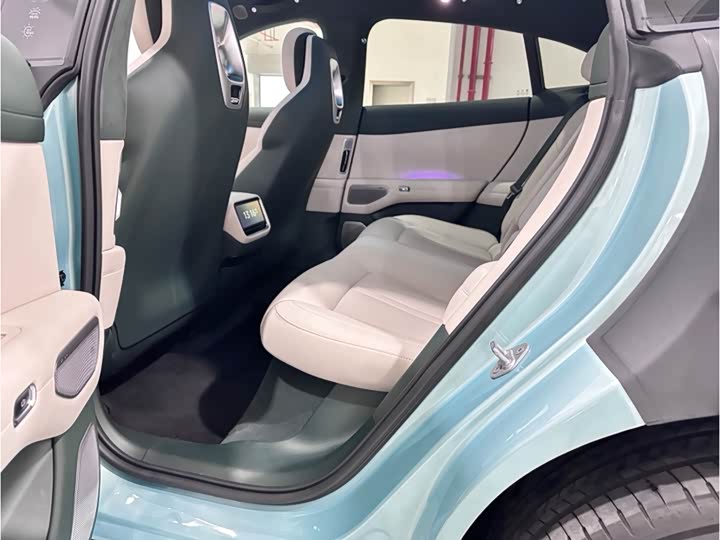 Xiaomi YU7 2025 2025款 超长续航高性能四驱Max版