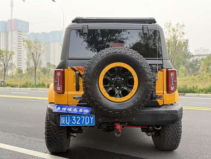 Ford Bronco 2024 2024款 2.3T 荒地