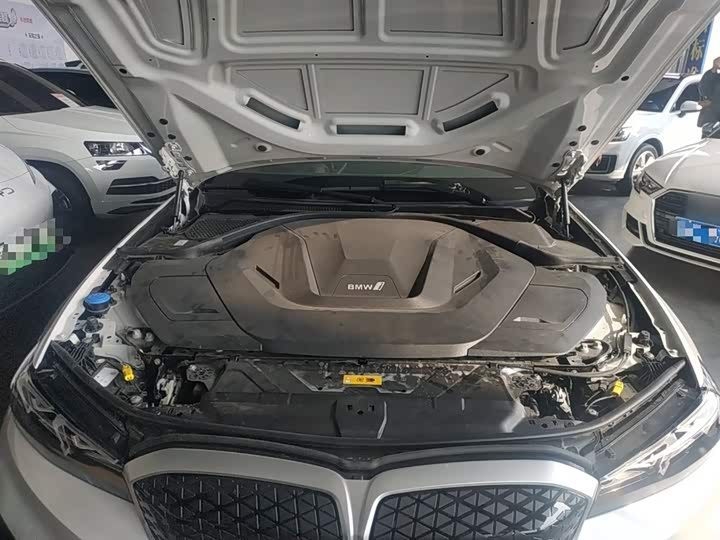 BMW i3 2025 2025款 eDrive 35 L