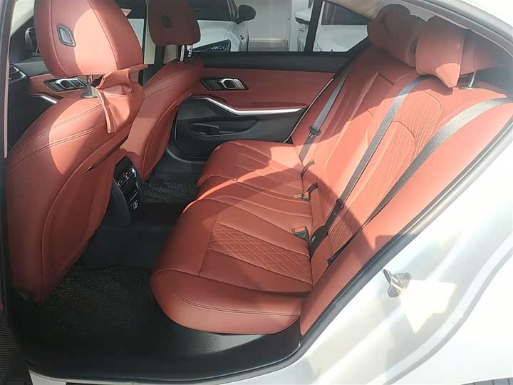 BMW i3 2025 2025款 eDrive 35 L