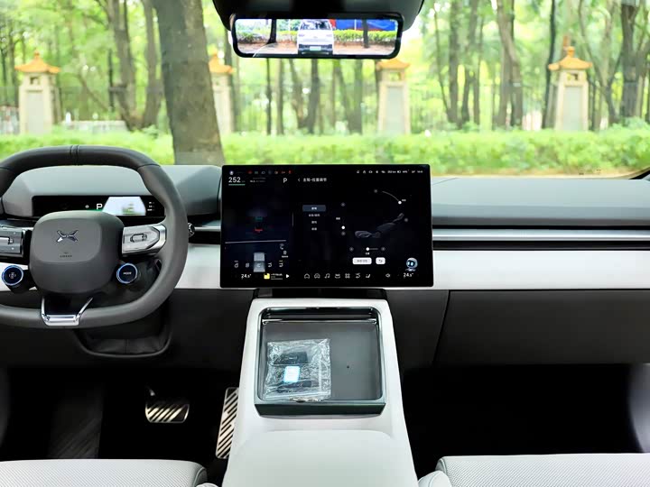 XPeng P7 2025 2025款 702 长续航 Ultra