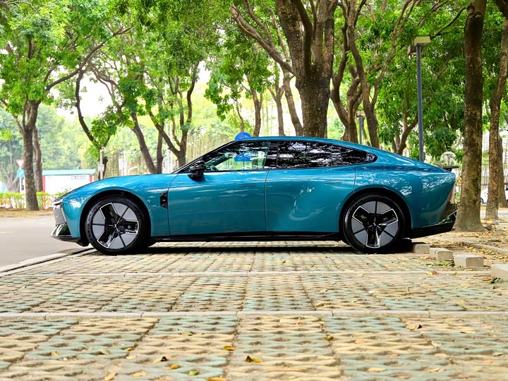 XPeng P7 2025 2025款 702 长续航 Ultra