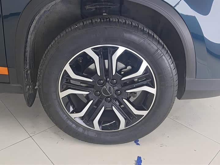 Dongfeng Forthing T5 2023 2023款 马赫版 1.5T DCT迅驰版 七座