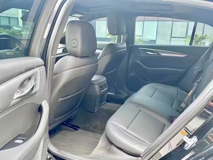 Cadillac CT5 2025 2025款 28T 城市运动版