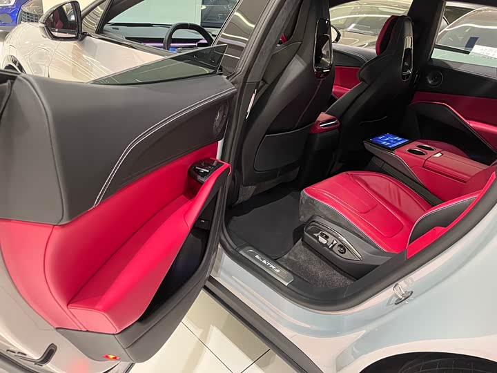 Lotus Eletre 2023 2023款 ELETRE S+