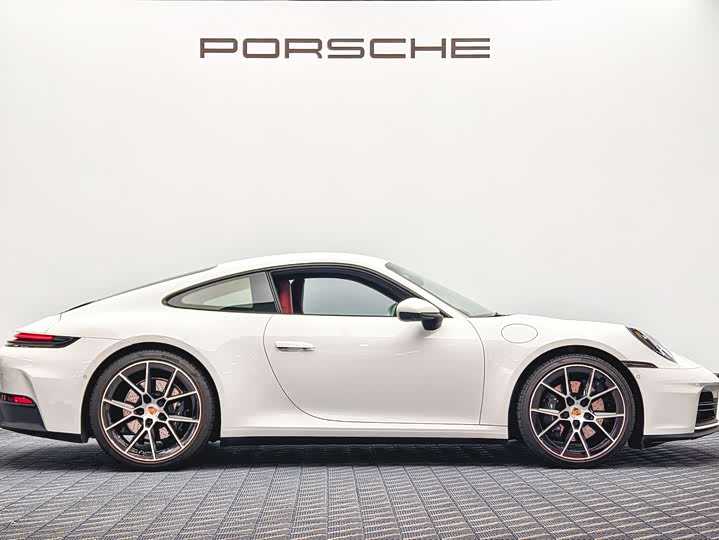 Porsche 911 2025 2025款 Carrera 3.0T