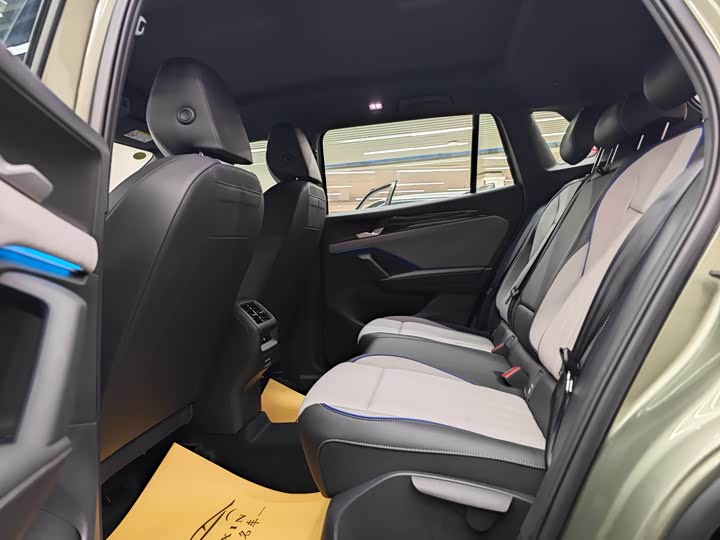 Volkswagen Tayron 2025 2025款 探岳L 380TSI 四驱豪华Easy包