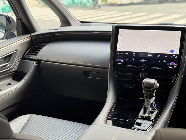 Toyota Alphard 2025 2025款 双擎 2.5L 尊贵黄金版