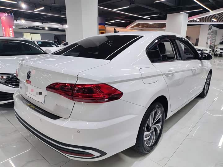 Volkswagen Bora 2025 2025款 200TSI DSG悦行导航版