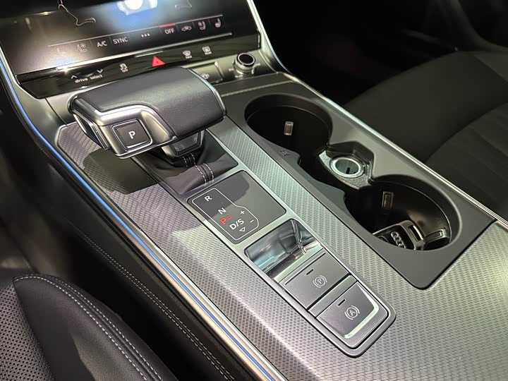 Audi A6 2024 2024款 allroad quattro 55 TFSI 尊享越野型