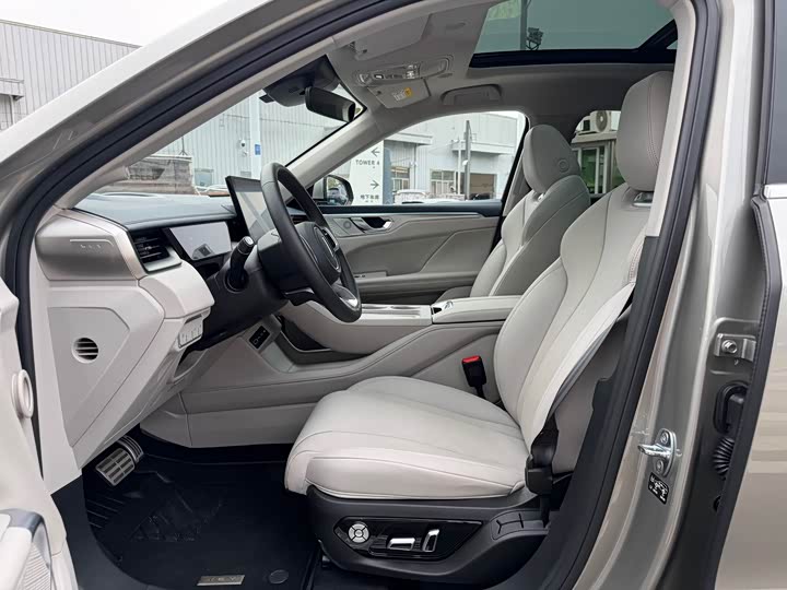 Wey Mocca Hybrid 2024 2024款 Hi4 四驱长续航版