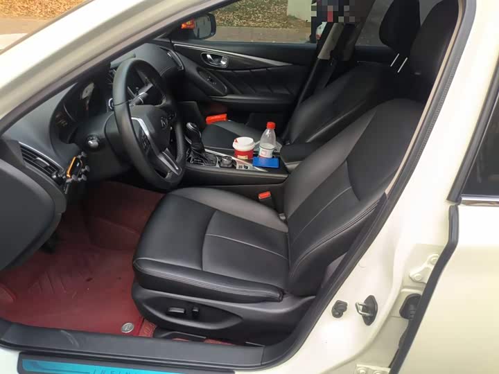Infiniti Q50L 2021 2021款 2.0T 舒适版