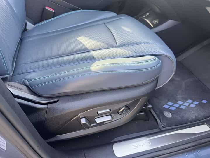 BYD Sea Lion 07 DM-i Hybrid 2025 2025款 150 领航+版