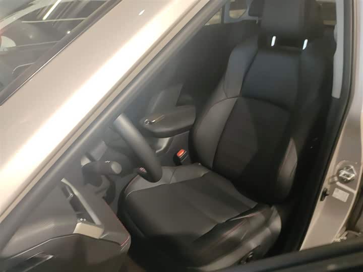 Toyota Wildlander Hybrid 2023 2023款 高性能版 2.5L 两驱劲擎版