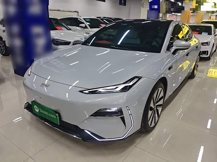 Geely Galaxy E8 2024 2024款 550km 后驱MAX