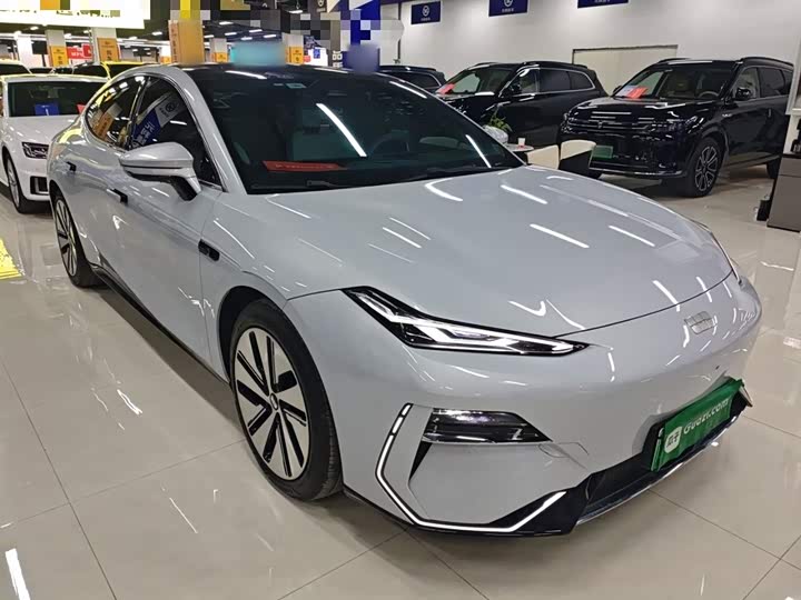 Geely Galaxy E8 2024 2024款 550km 后驱MAX