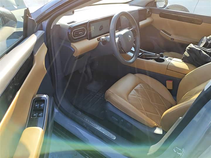 Leapmotor C01 2024 2024款 增程 316尊享版