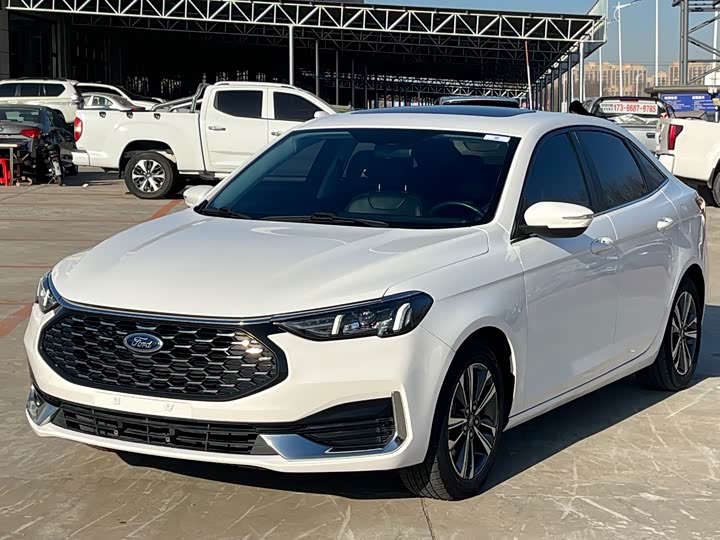 Ford Escort 2021 2021款 1.5L 自动钻石版