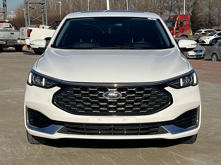 Ford Escort 2021 2021款 1.5L 自动钻石版