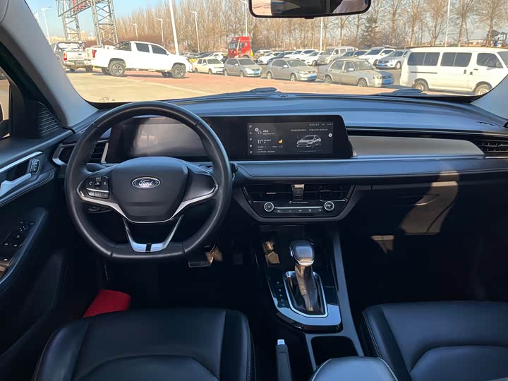 Ford Escort 2021 2021款 1.5L 自动钻石版