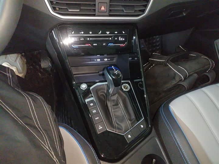 Volkswagen Tayron GTE Hybrid 2023 2023款 280TSI 豪华Plus进阶版