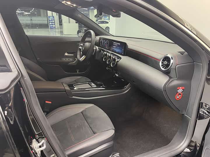 Mercedes-Benz CLA-Class 2024 2024款 CLA 200