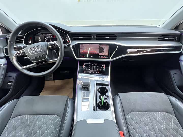 Audi A7L 2024 2024款 45 TFSI quattro 奢享型