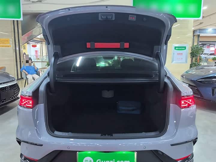 BYD Han 2025 2025款 DM-i 智驾版 125KM激光雷达旗舰型