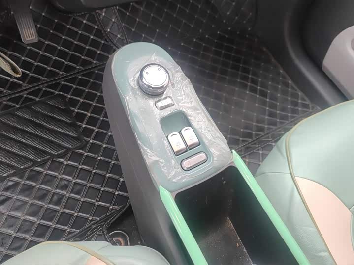 Changan Qiyuan (Nevo) Lumin 2025 2025款 205km 香沁款