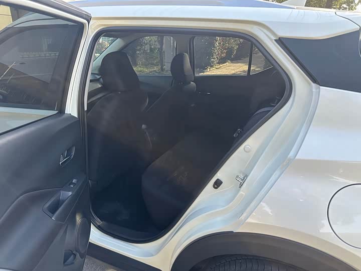 Nissan Kicks 2023 2023款 劲情版 1.5L 应有「劲」有 时尚版