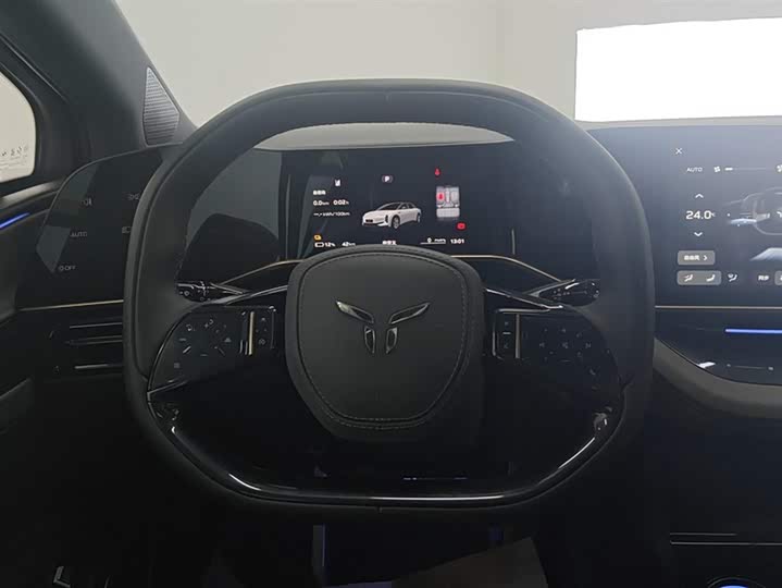 Hongqi EH7 2024 2024款 690 Pro