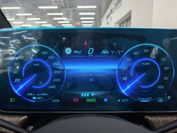 Mercedes-Benz EQE SUV 2024 2024款 500 4MATIC 豪华版