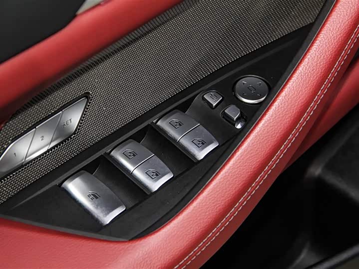 BMW 4 Series 2024 2024款 425i 敞篷M运动套装