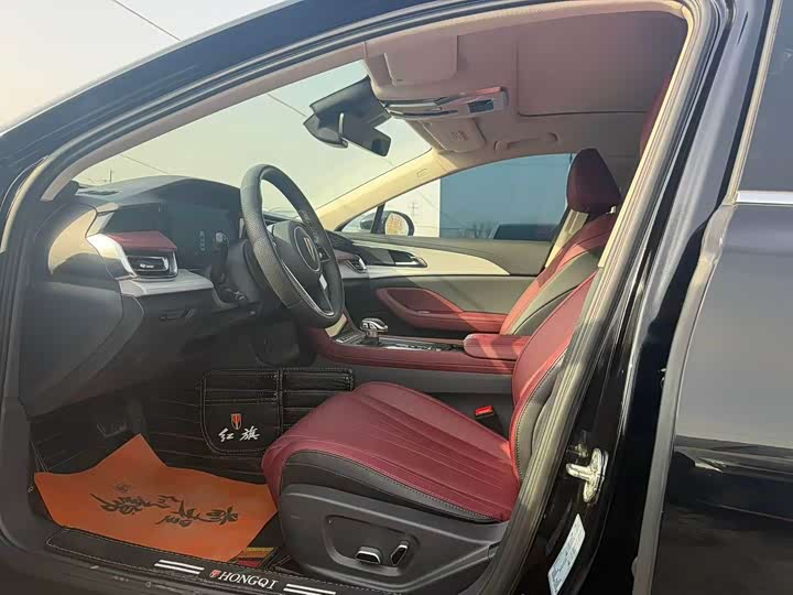 Hongqi H5 2025 2025款 2.0T 自动玄影版