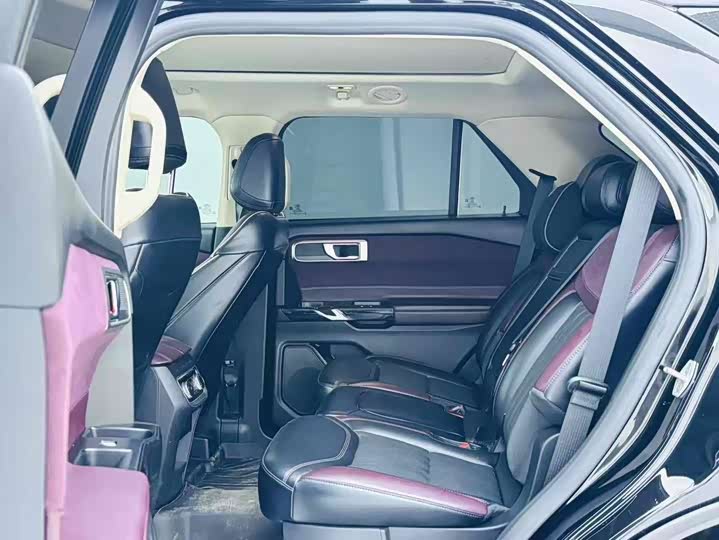 Ford Explorer 2023 2023款 EcoBoost 285 四驱钛金版 7座