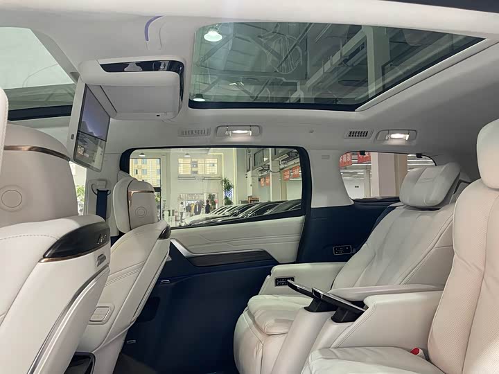 Buick GL8 Century 2025 2025款 2.0T 六座蕴世版