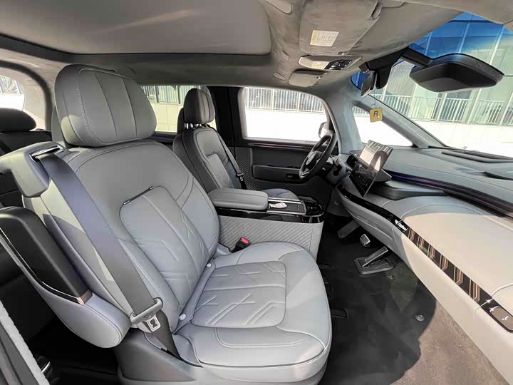 Zeekr Mix 2025 2025款 长续航智驾版